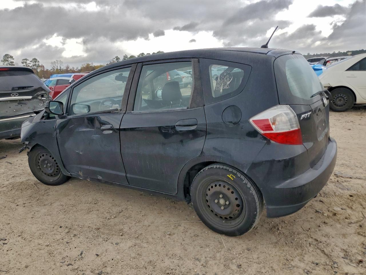 2013 Honda Fit - Image 2
