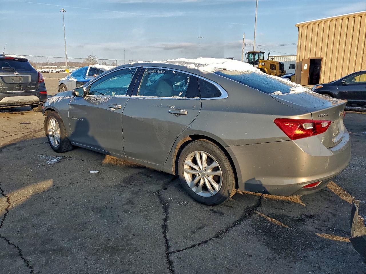 2017 Chevrolet Malibu Lt - Фото 2