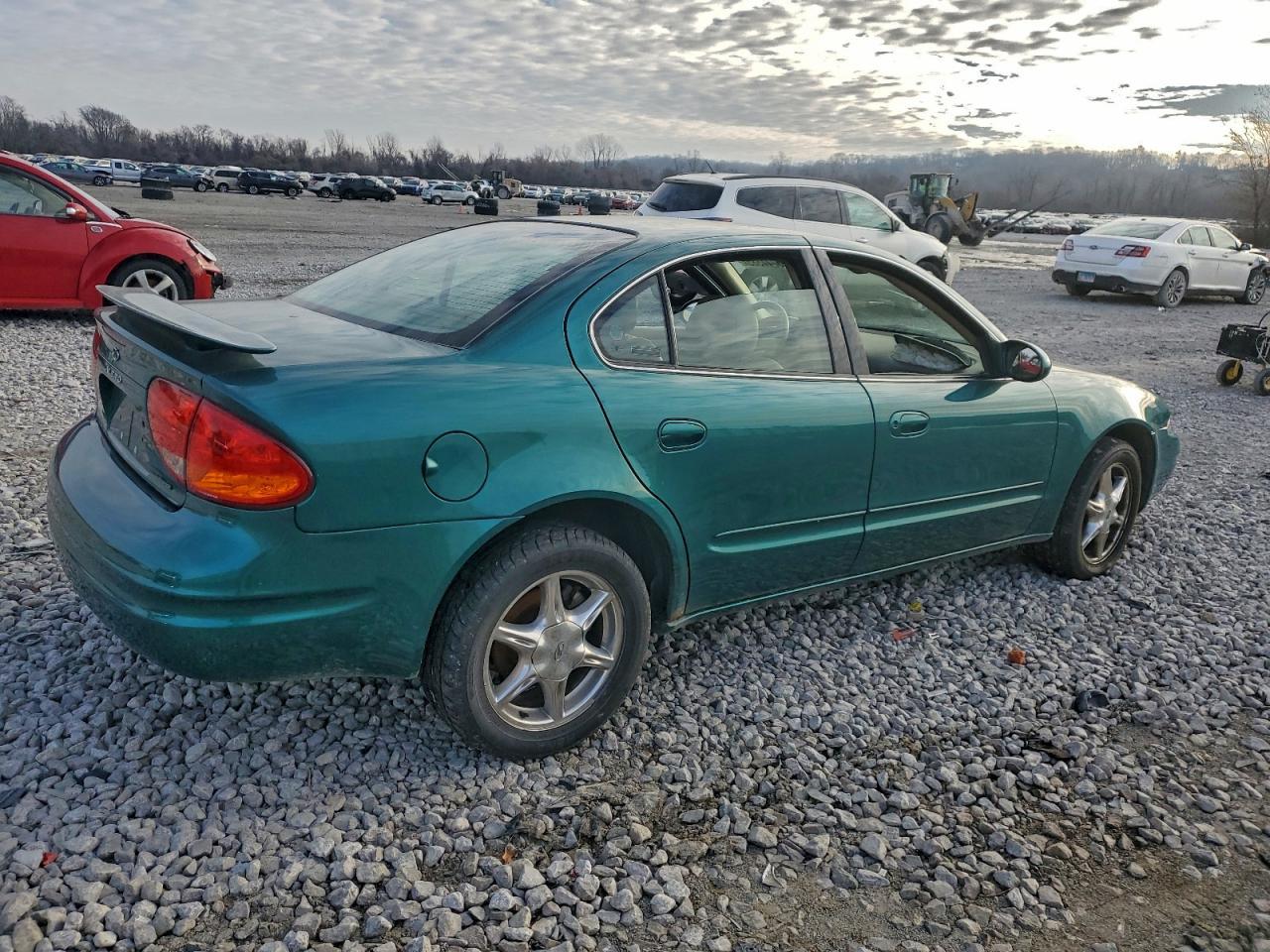 1999 Oldsmobile Alero Gls - Image 3