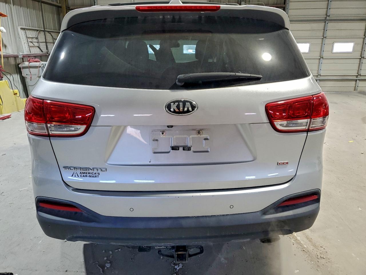 2017 Kia Sorento Lx - Фото 6