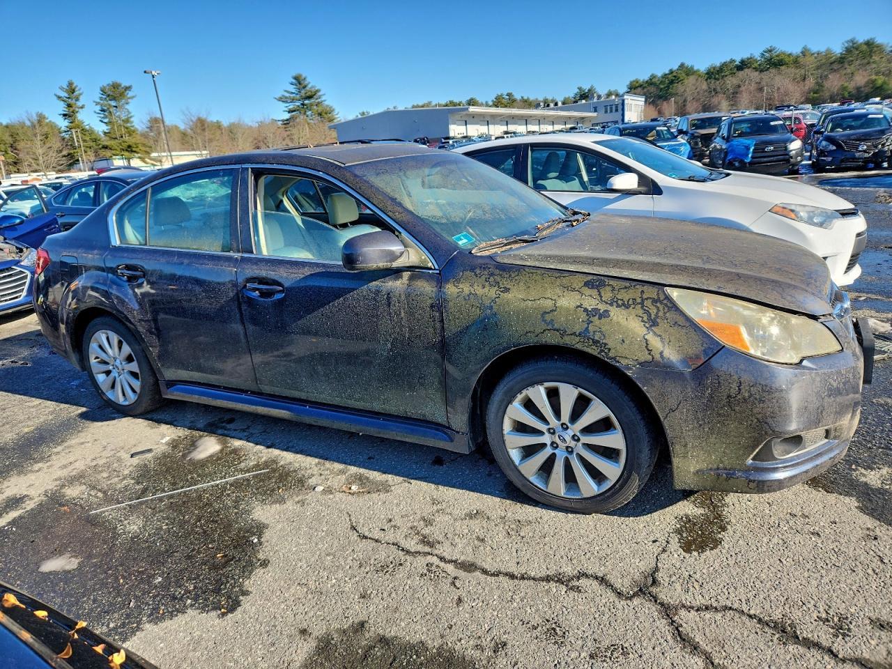 2012 Subaru Legacy 2.5I Limited - Image 4