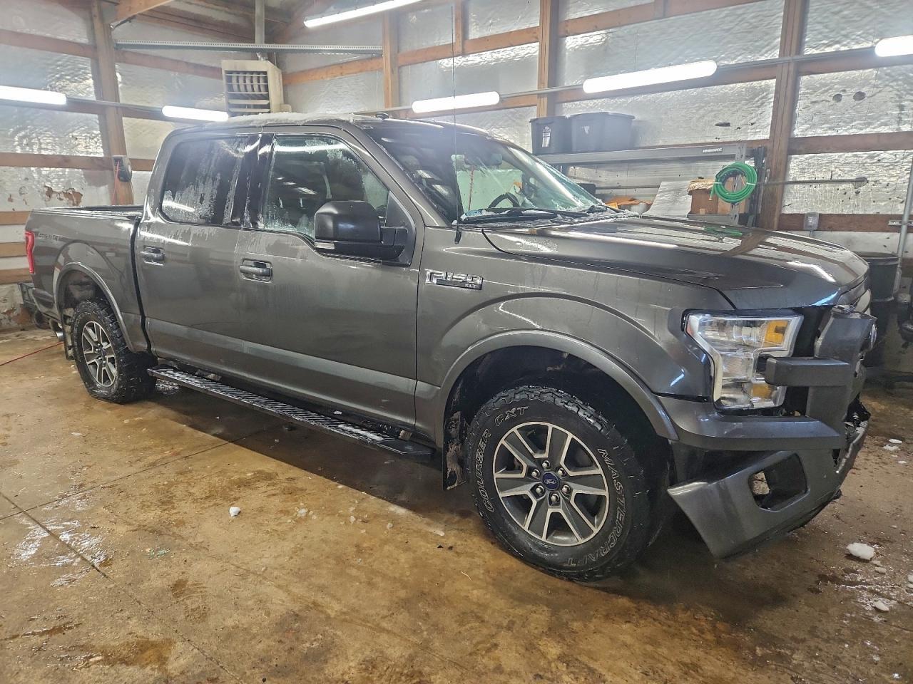 2016 Ford F150 Supercrew - Image 4