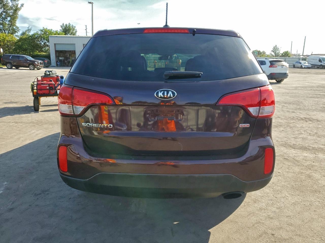 2014 Kia Sorento Lx - Фото 6