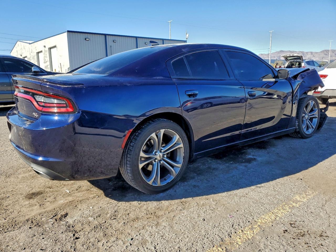 2016 Dodge Charger R/T - Фото 3