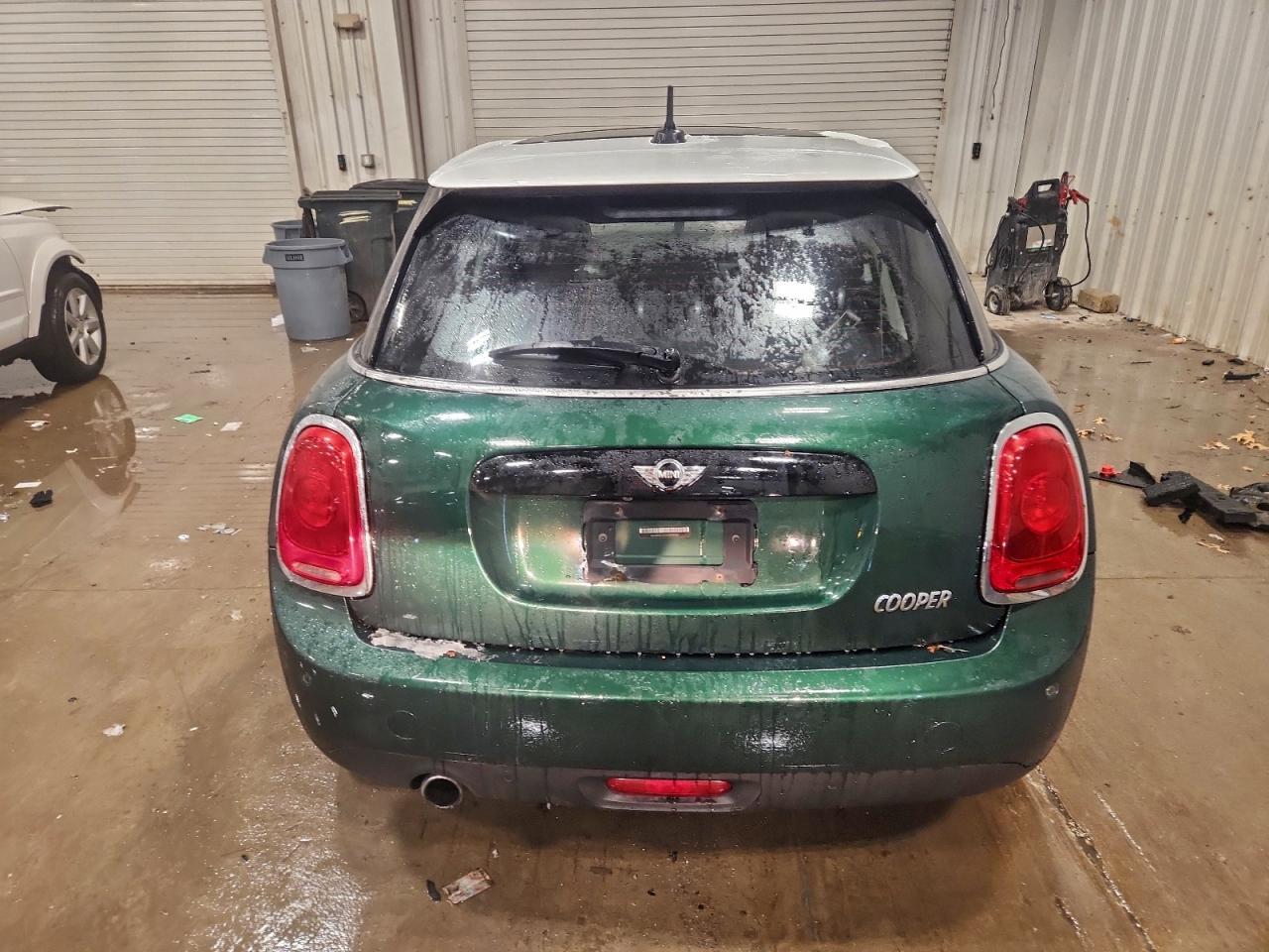 2018 Mini Cooper - Image 6