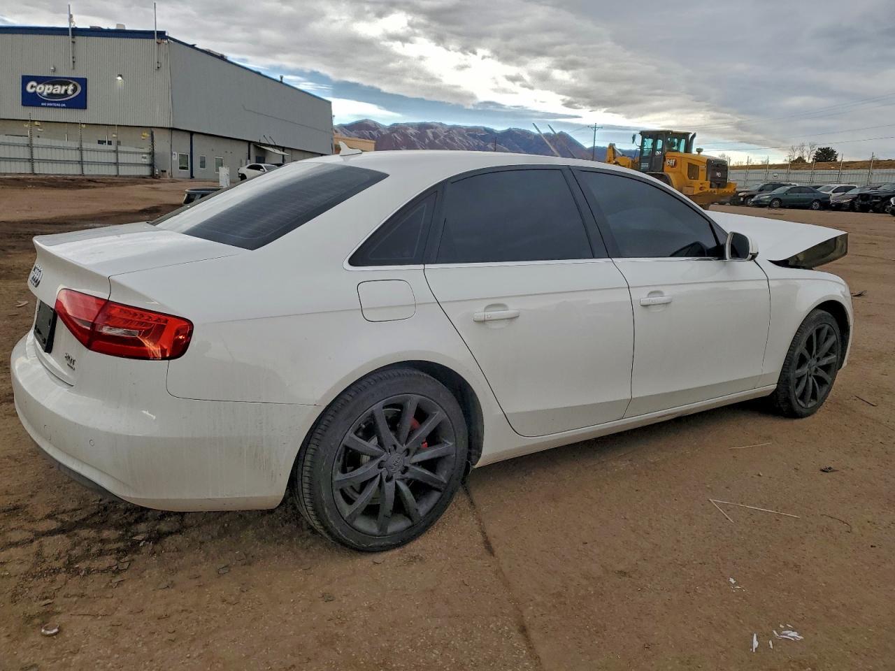 2013 Audi A4 Premium Plus - Фото 3