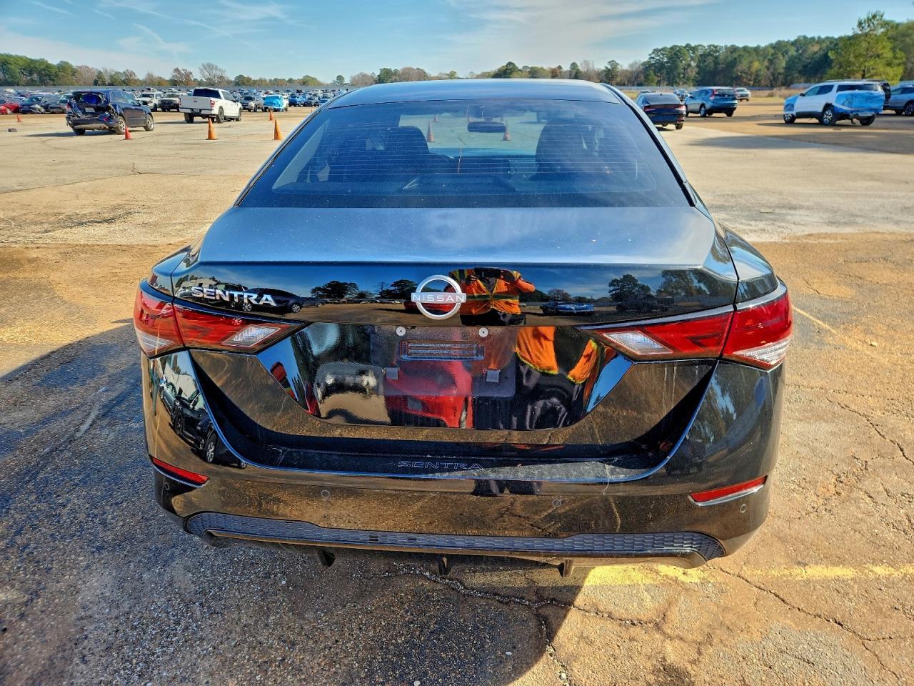 2025 Nissan Sentra S - Фото 6