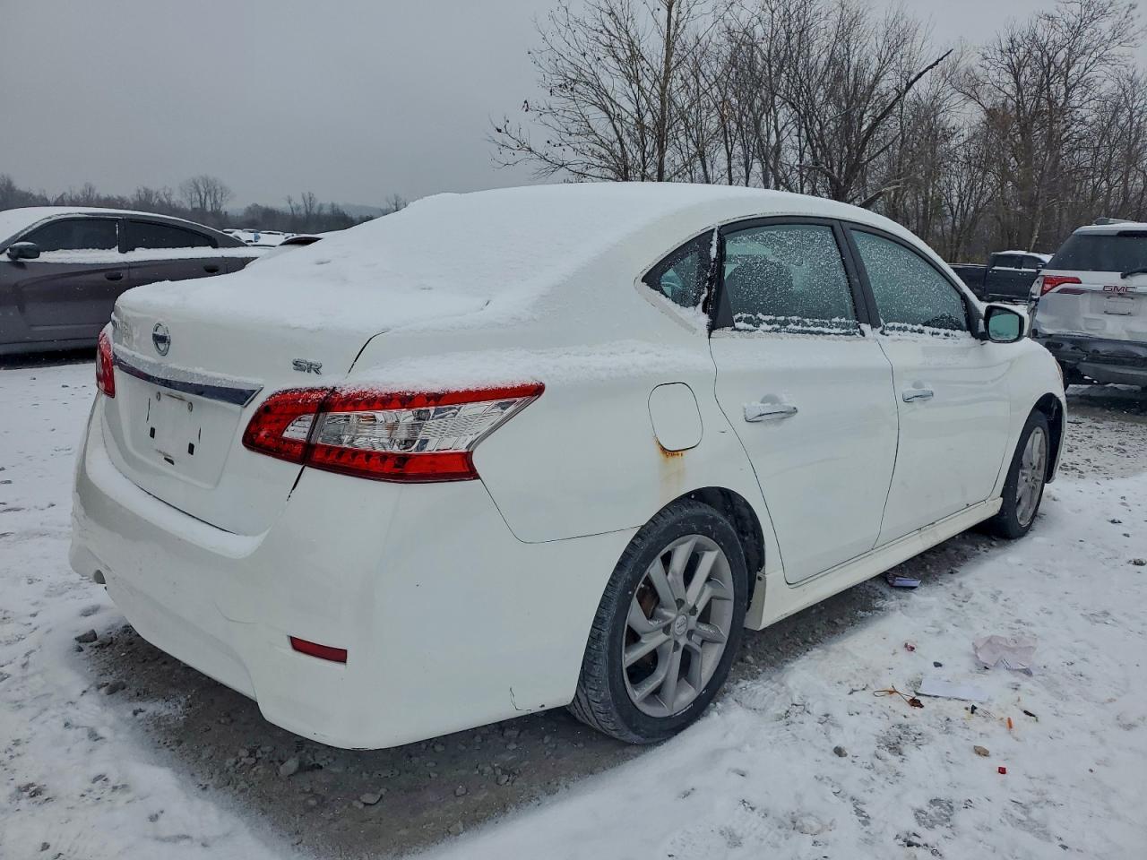 2014 Nissan Sentra S - Image 3