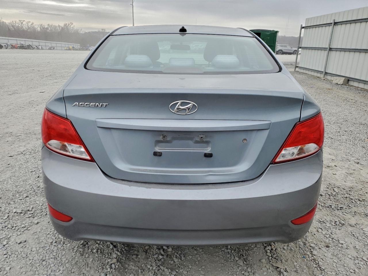 2017 Hyundai Accent Se - Фото 6