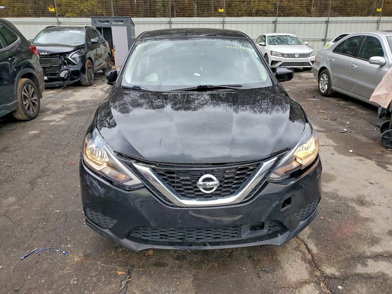 2018 Nissan Sentra S - Фото 5