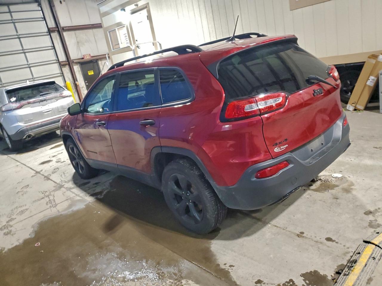 2017 Jeep Cherokee Sport - Фото 2