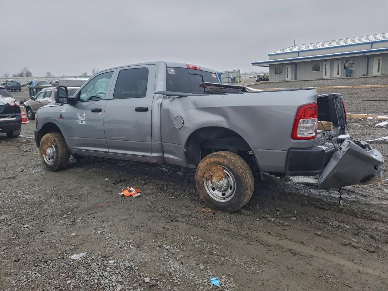 2024 Ram 2500 Tradesman - Image 2
