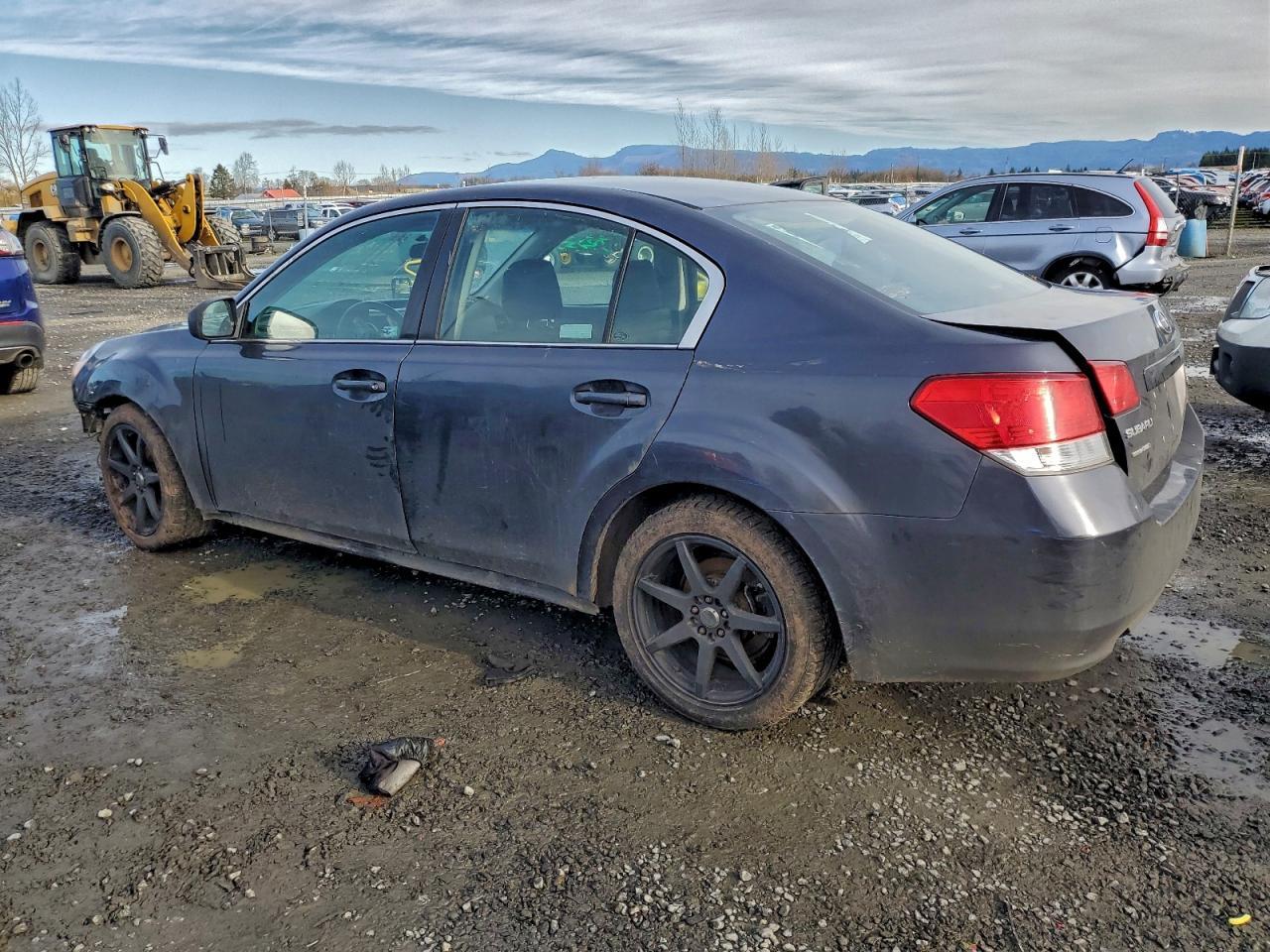 2010 Subaru Legacy 2.5I - Фото 2