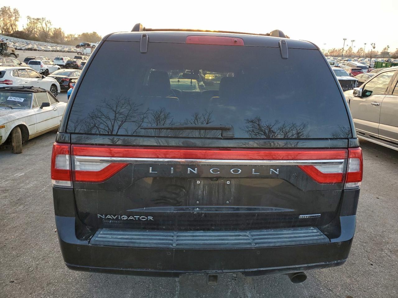 2015 Lincoln Navigator - Фото 6