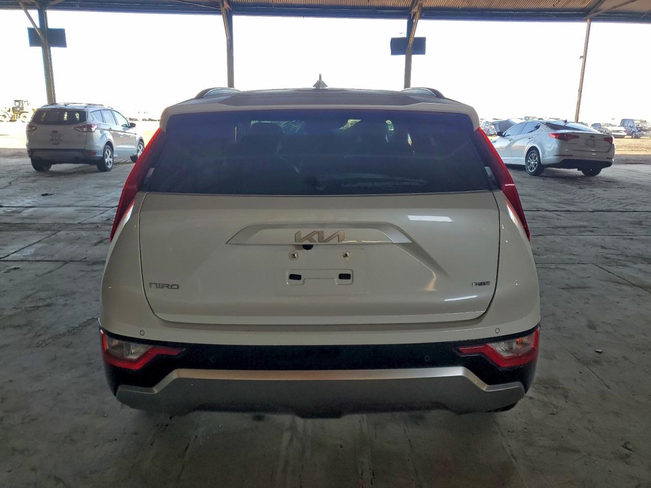 2023 Kia Niro Ex Touring - Image 6