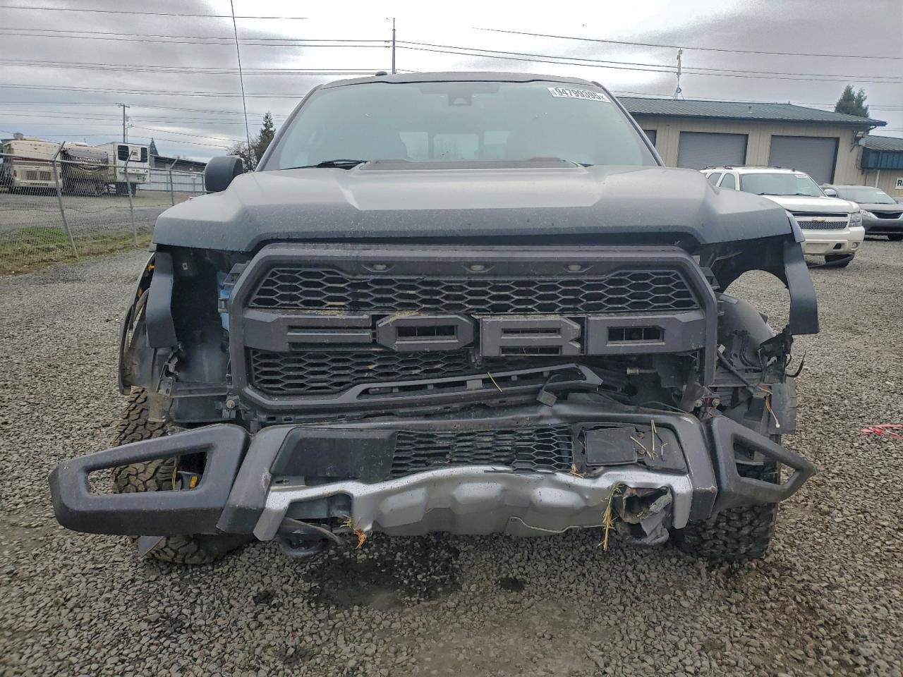 2017 Ford F150 Raptor - Фото 5