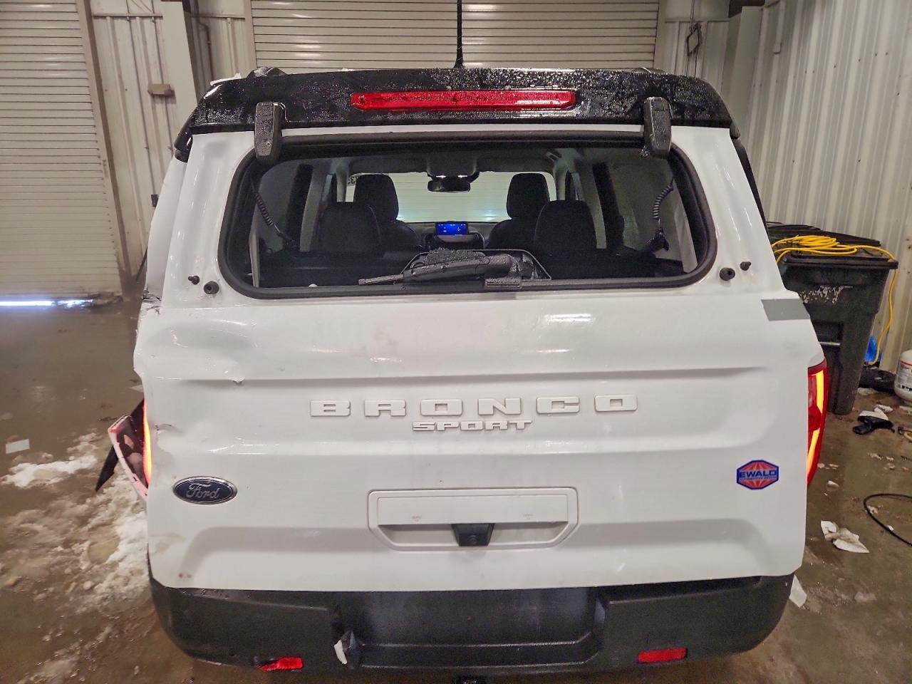 2024 Ford Bronco Sport Outer Banks - Image 6