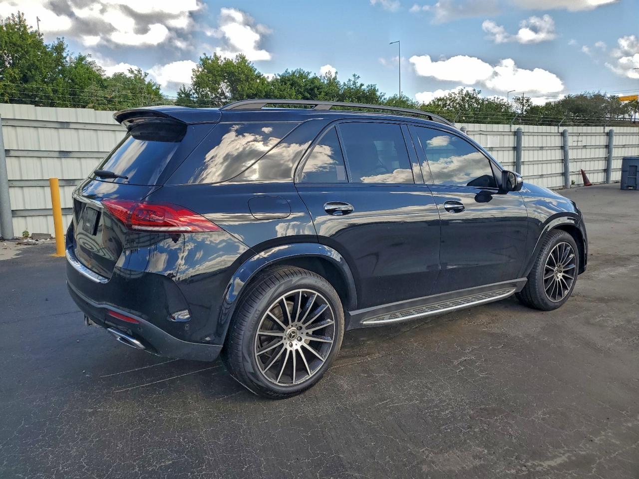 2022 Mercedes-Benz Gle 350 - Фото 3