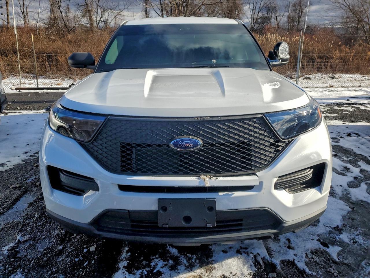 2023 Ford Explorer Police Interceptor - Image 5