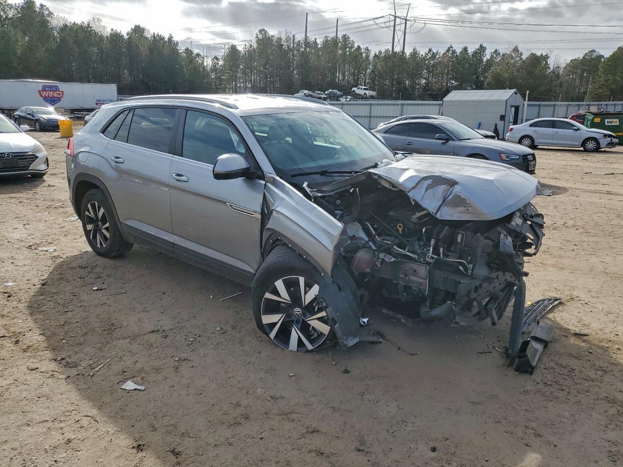 2022 Volkswagen Atlas Cross Sport Se - Фото 4