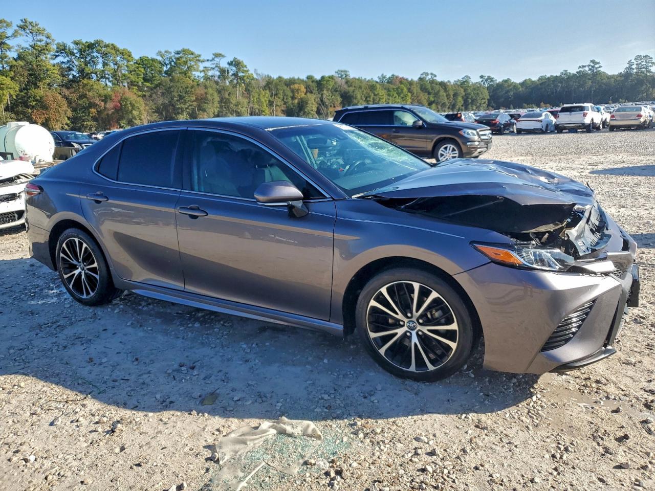 2018 Toyota Camry L - Фото 4