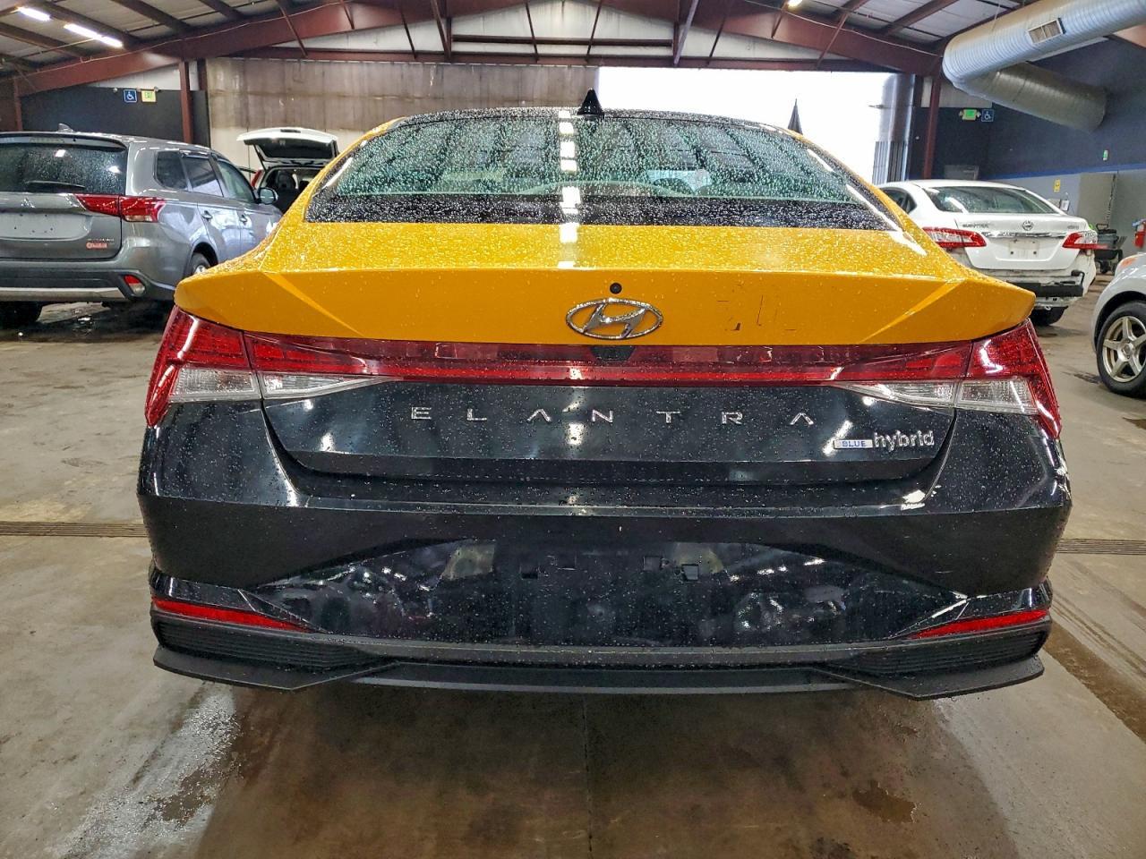 2023 Hyundai Elantra Blue - Image 6