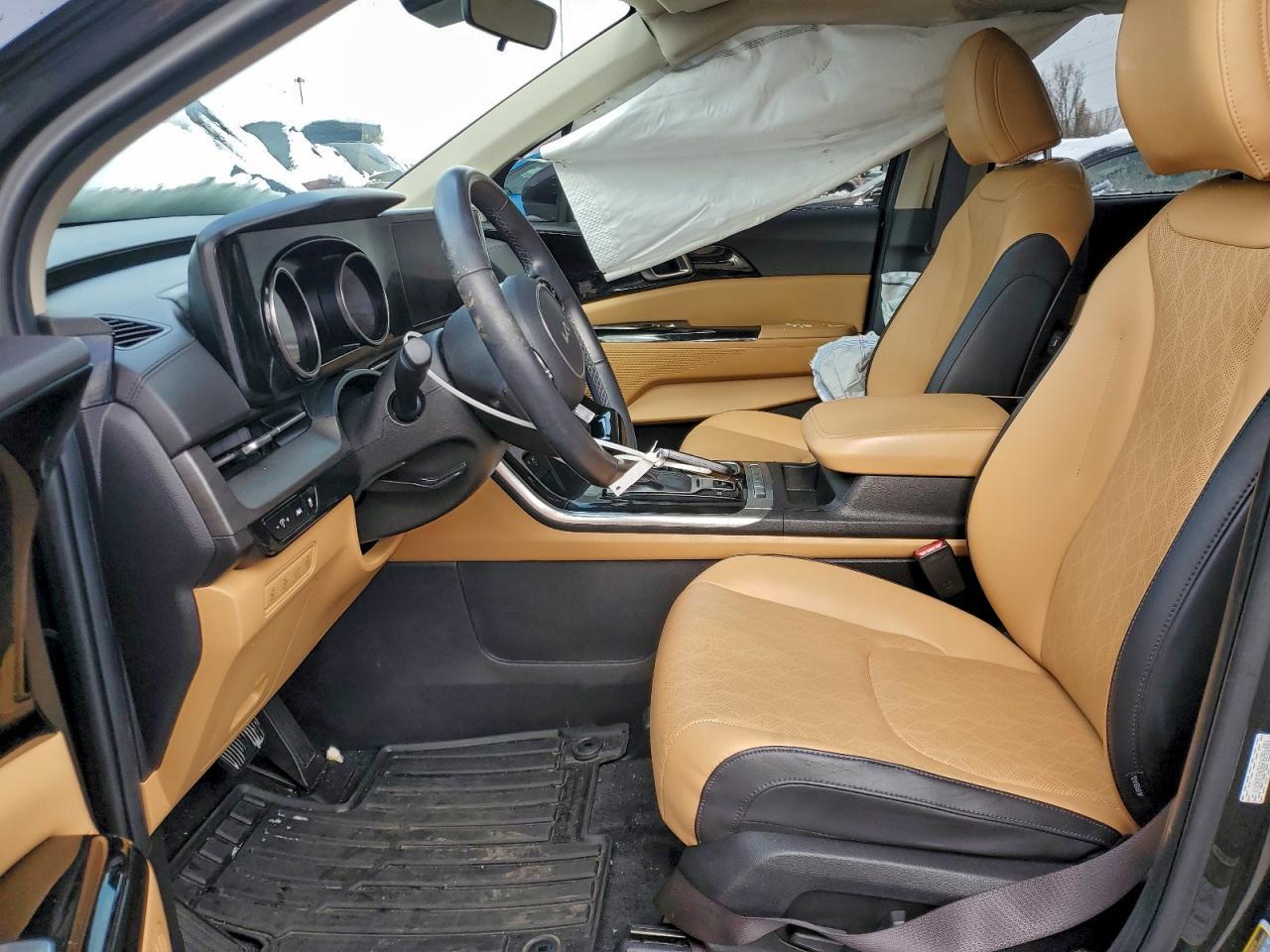 2023 Kia Carnival Ex - Image 7