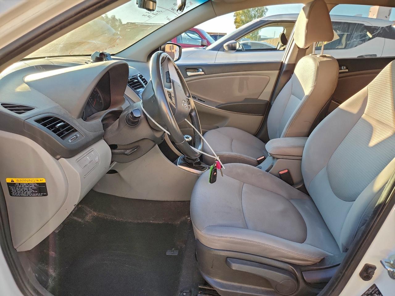 2015 Hyundai Accent Gls - Фото 7
