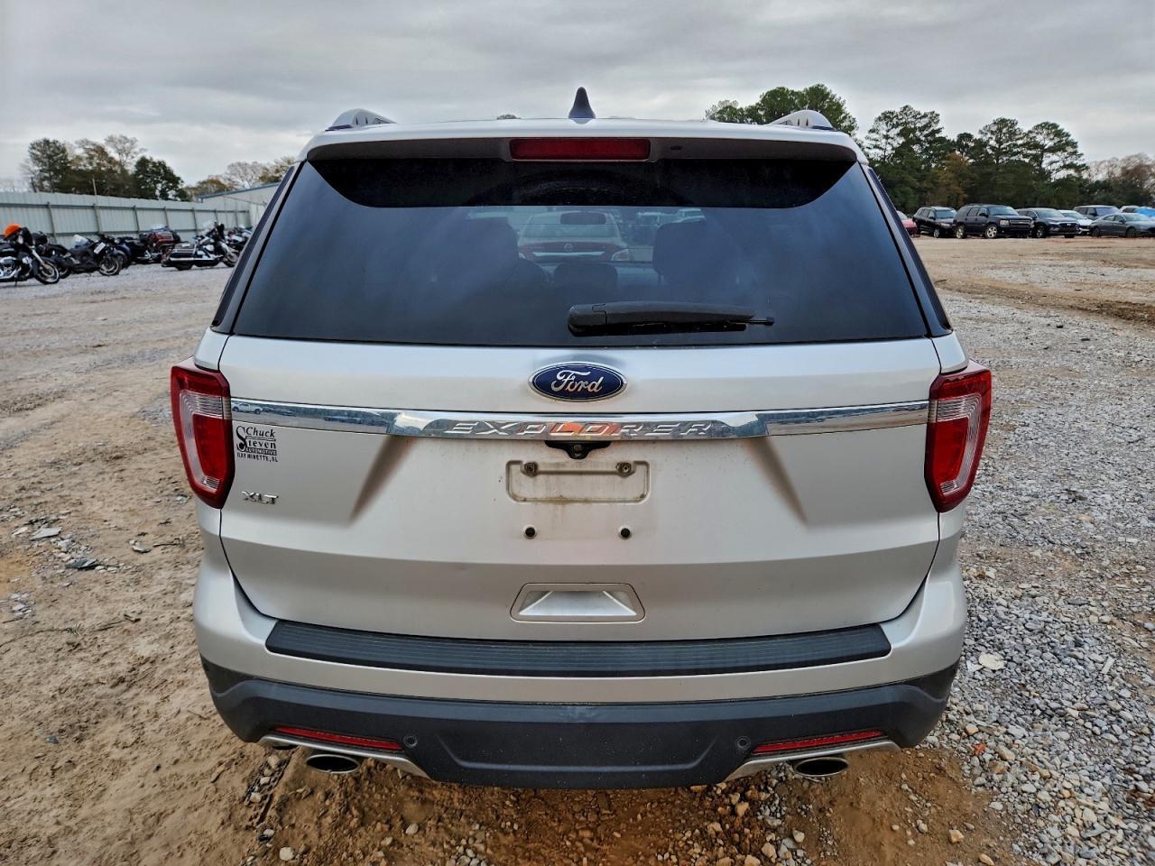 2018 Ford Explorer Xlt - Image 6