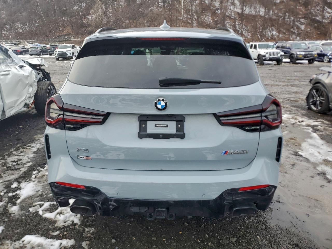 2022 BMW X3 M40I - Фото 6