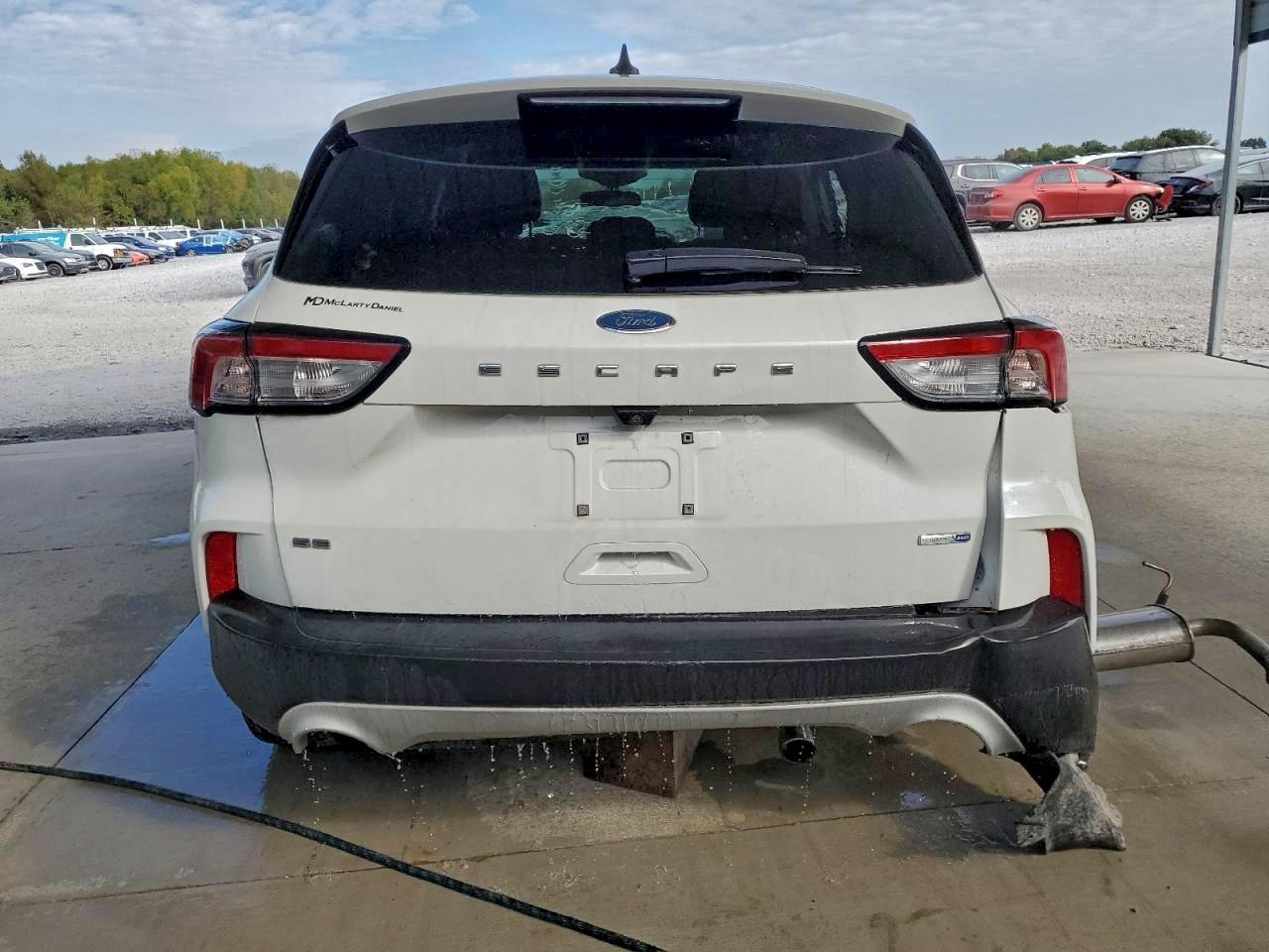 2020 Ford Escape Se - Фото 6