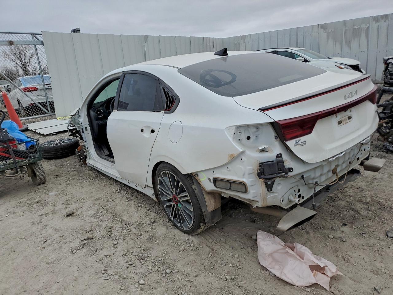 2022 Kia Forte Gt - Image 2