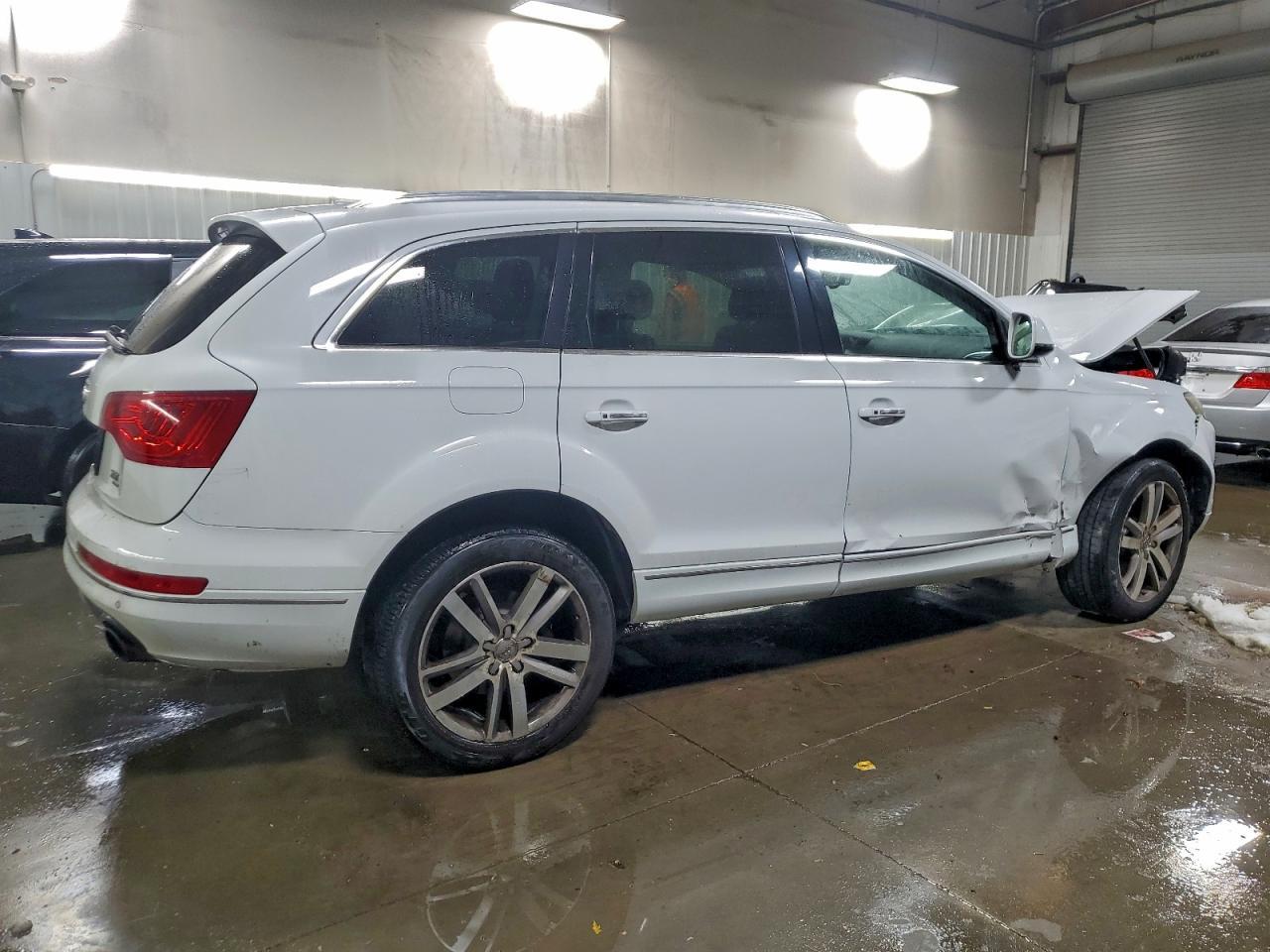2014 Audi Q7 Premium Plus - Фото 3