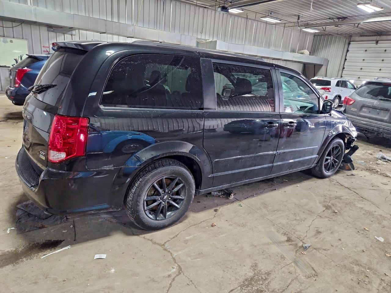 2019 Dodge Grand Caravan Gt - Image 3