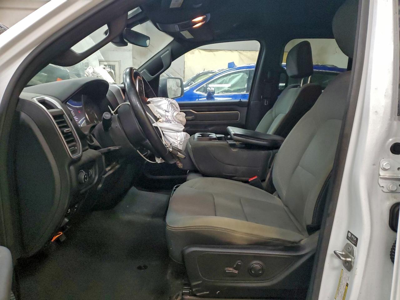 2022 Ram 1500 Big Horn/Lone Star - Фото 7