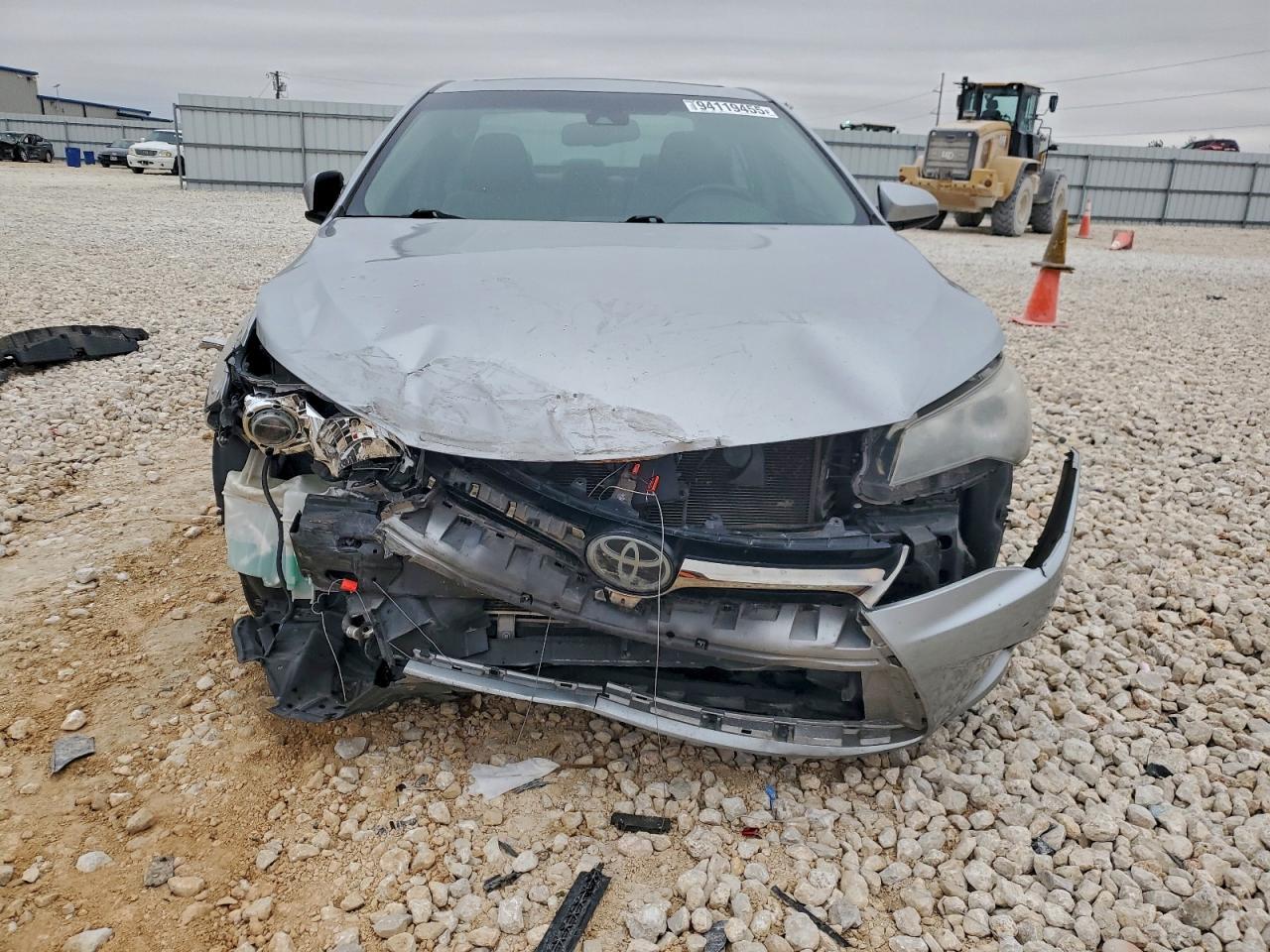 2017 Toyota Camry Le - Фото 5