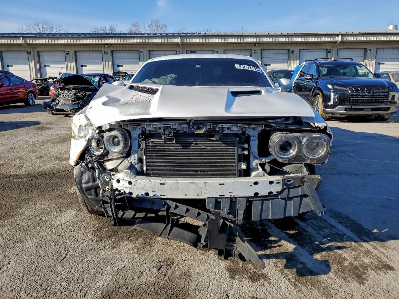 2019 Dodge Challenger Sxt - Фото 5