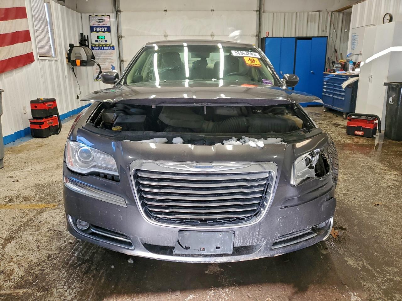 2014 Chrysler 300 - Фото 5