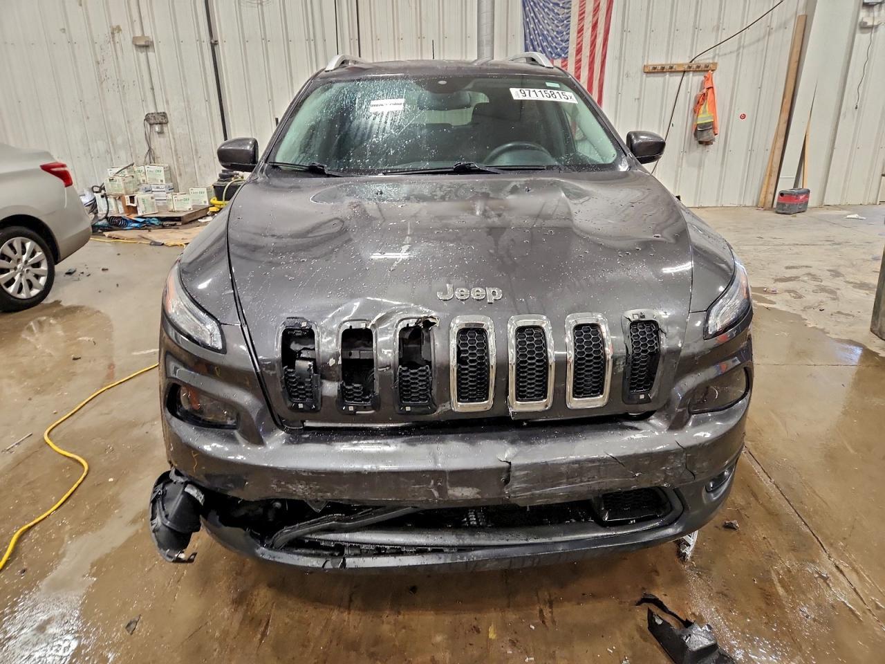2017 Jeep Cherokee Latitude - Image 5