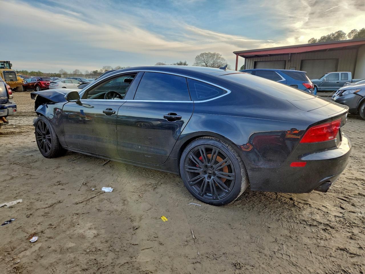2013 Audi A7 Premium Plus - Image 2