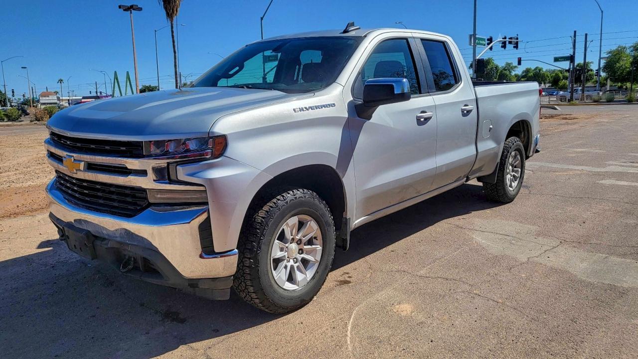 2020 Chevrolet Silverado K1500 Lt - Image 2