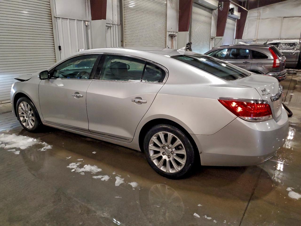 2013 Buick Lacrosse Premium - Фото 2