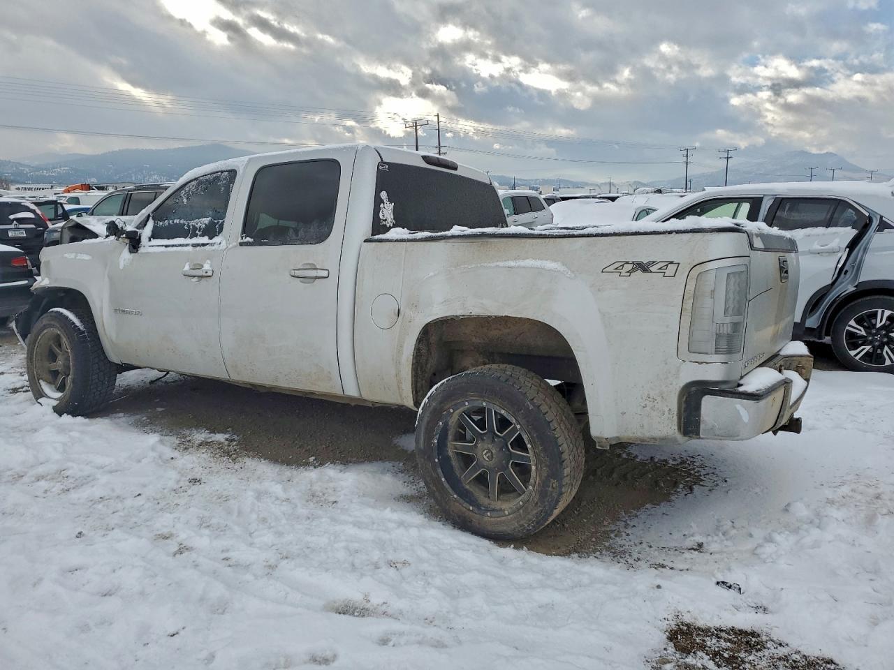 2011 GMC Sierra K1500 Slt - Image 2