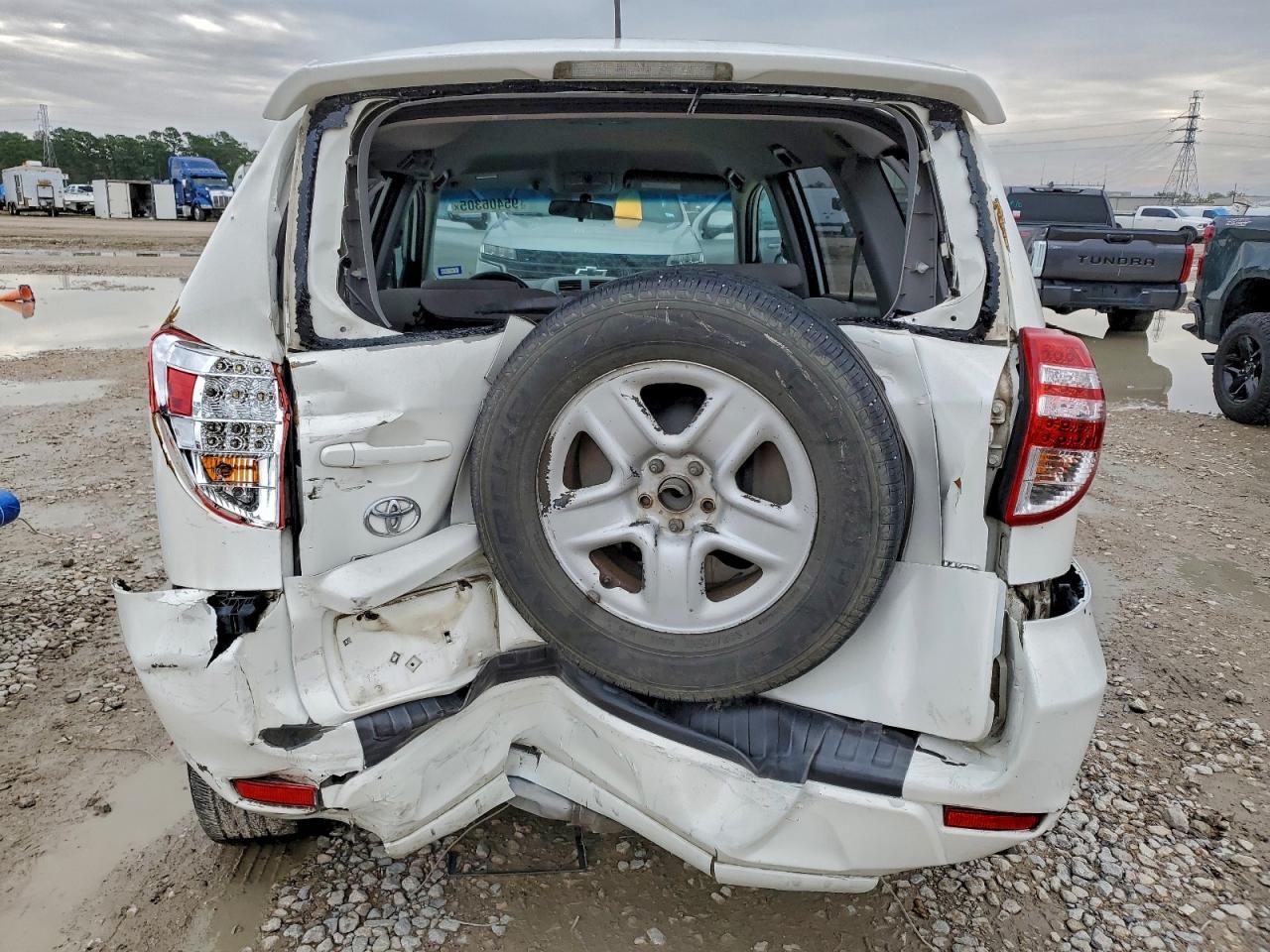 2011 Toyota Rav4 - Image 6