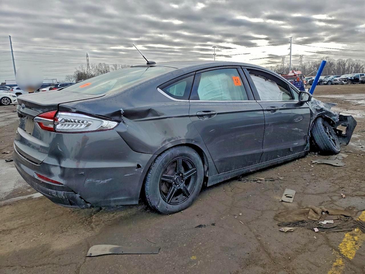 2019 Ford Fusion S - Image 3