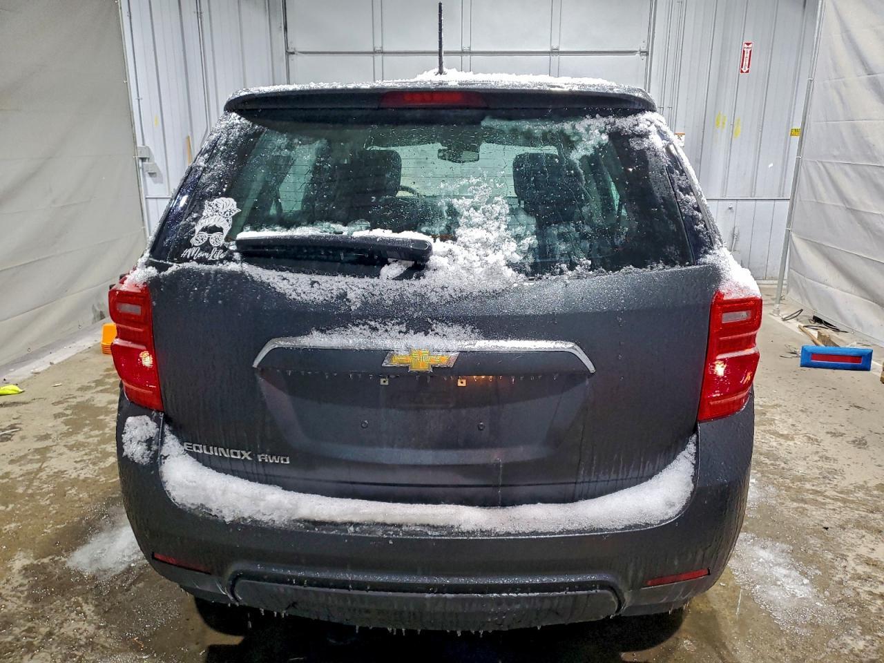 2017 Chevrolet Equinox Ls - Фото 6