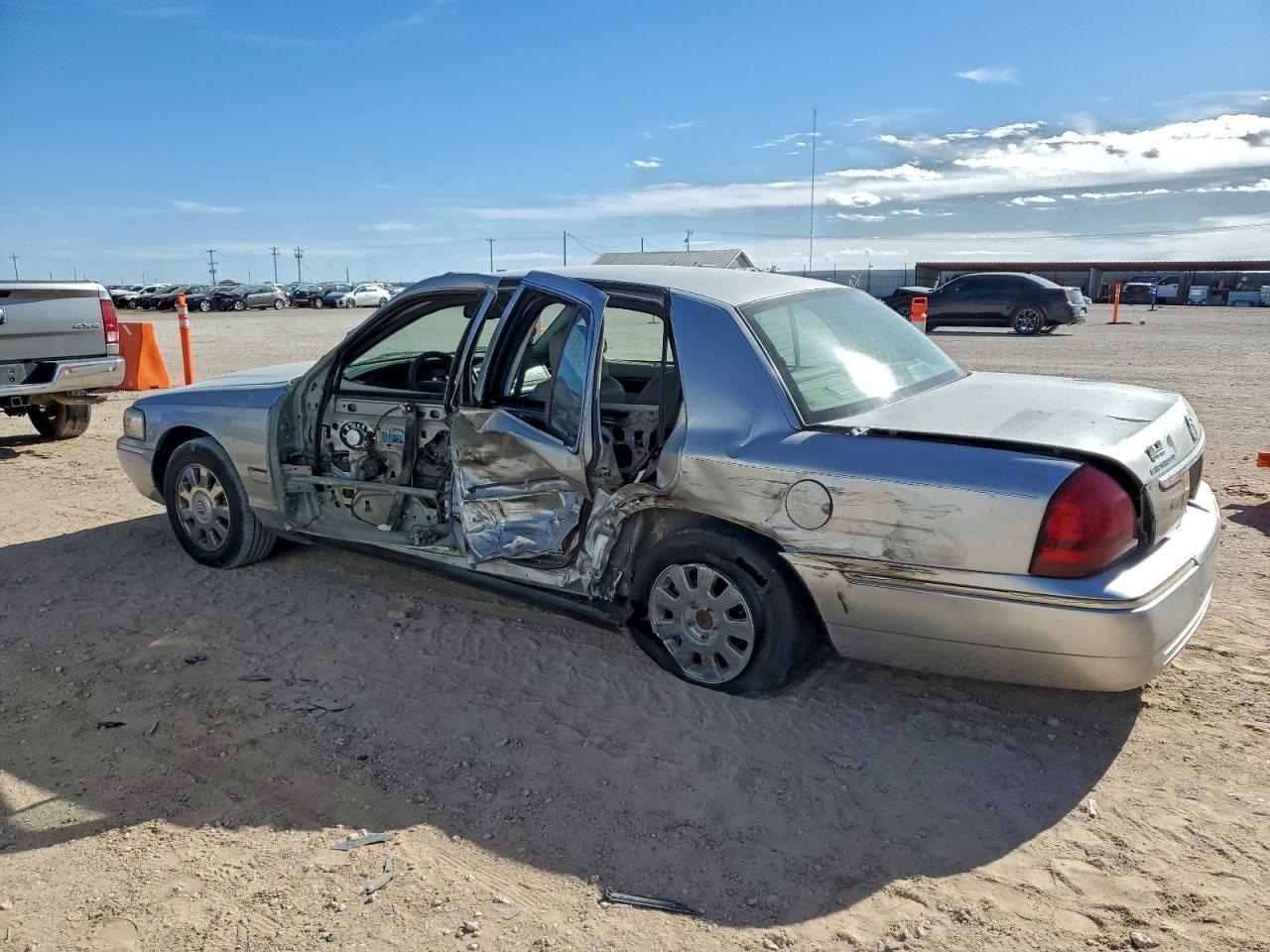 2006 Mercury Grand Marquis Ls - Фото 2