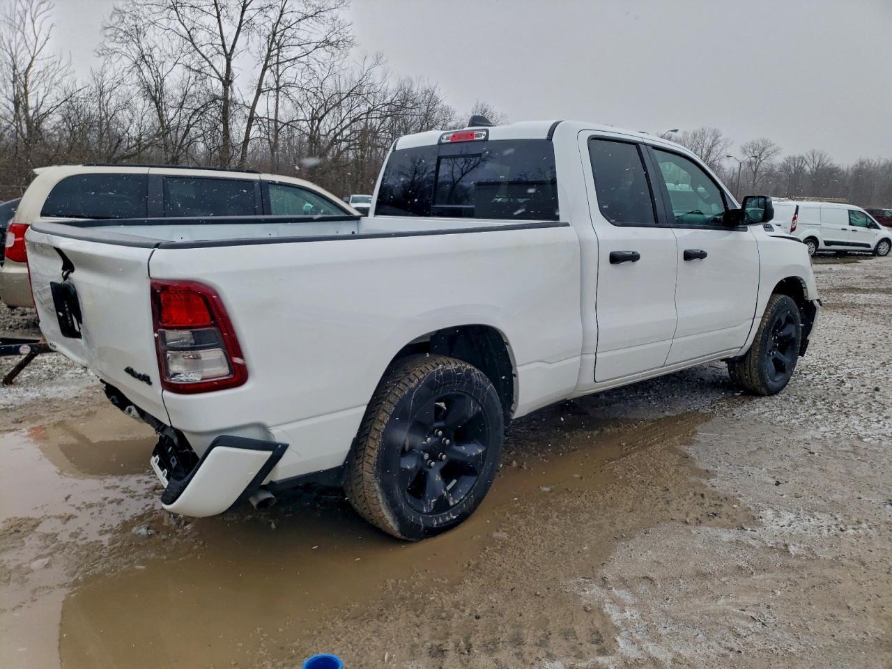 2024 Ram 1500 Tradesman - Фото 3