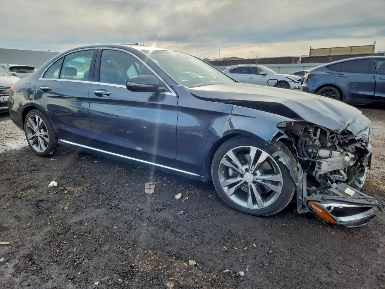 2016 Mercedes-Benz C 300 - Фото 4