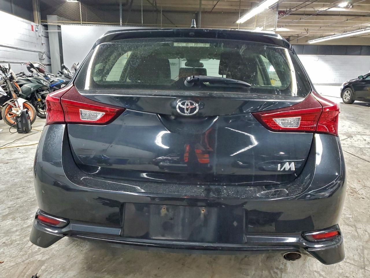 2017 Toyota Corolla Im - Image 6